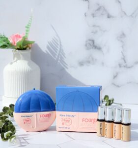 عکس محصول کرم پودر آبرسان مدل Umbrella با SPF60 و ماندگاری 24 ساعته