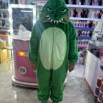 عکس محصول پتو و لباس تن پوش عروسکی مدل تیرکس سبز (دایناسور) نسخه اورجینال گرم بالا