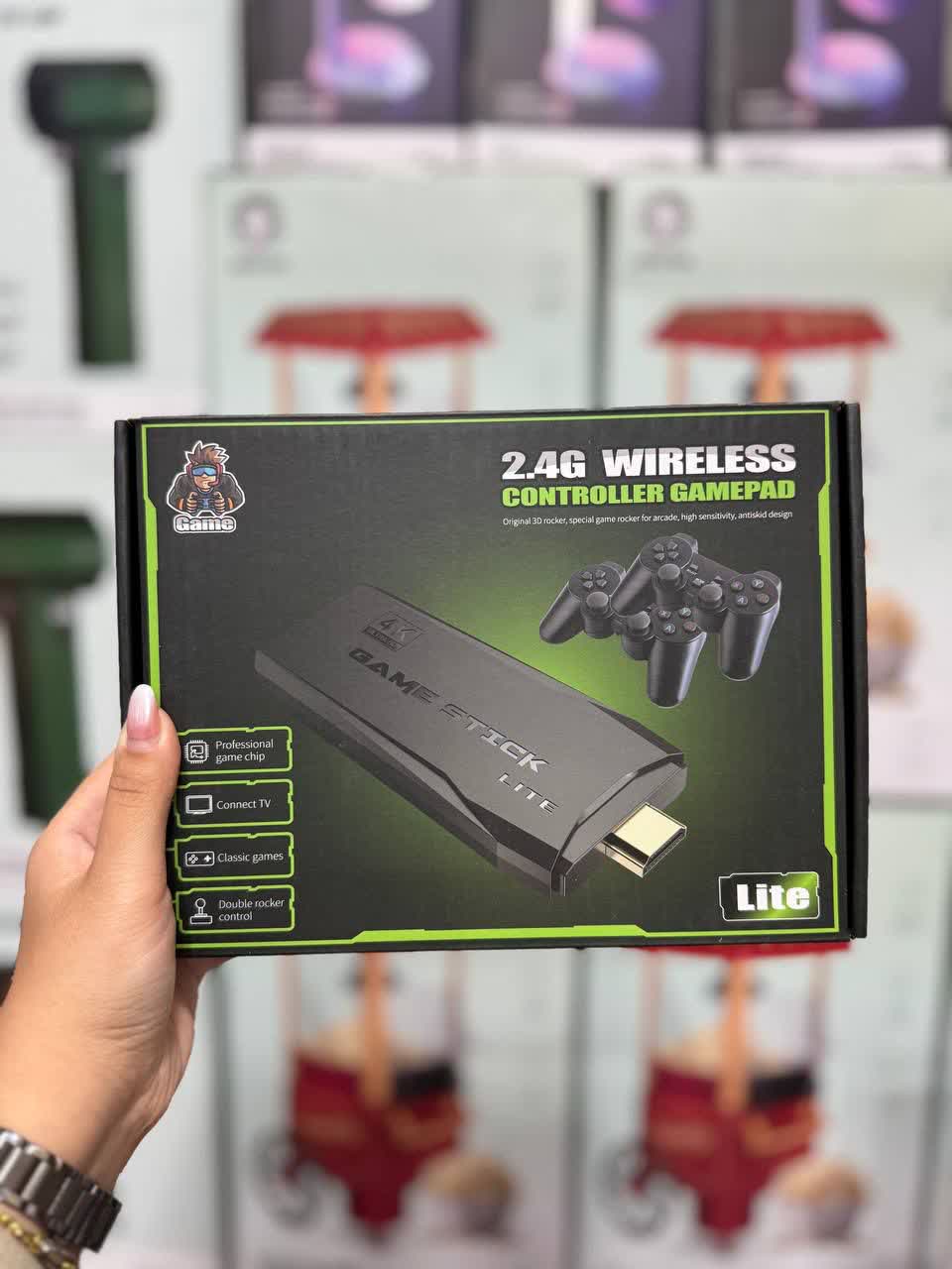 عکس محصول کنسول بازی گیم استیک لایت 4K GAME STICK LITE دارای بیش از 10 هزار بازی