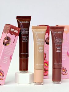 عکس محصول دوپ لیپ گلاس و برق لب HUES QUEEN (طرح Laneige) طرح لانیژ دوناتی دارای اپلیکاتور وارداتی